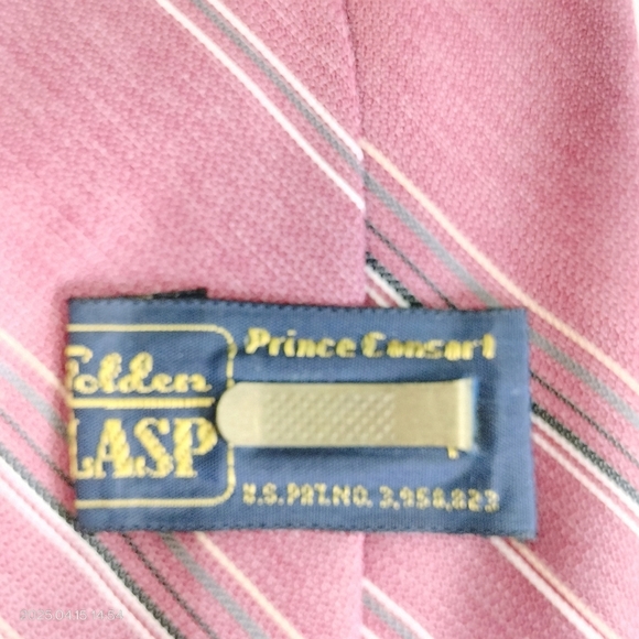 Necktie Golden Clasp Prince Consort Retro Diagonal- 58" L/ 3" W Vintage Red - Picture 4 of 9